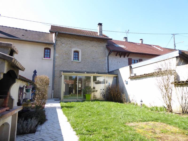 à vendre maison en pierre Saint Baudille de la Tour