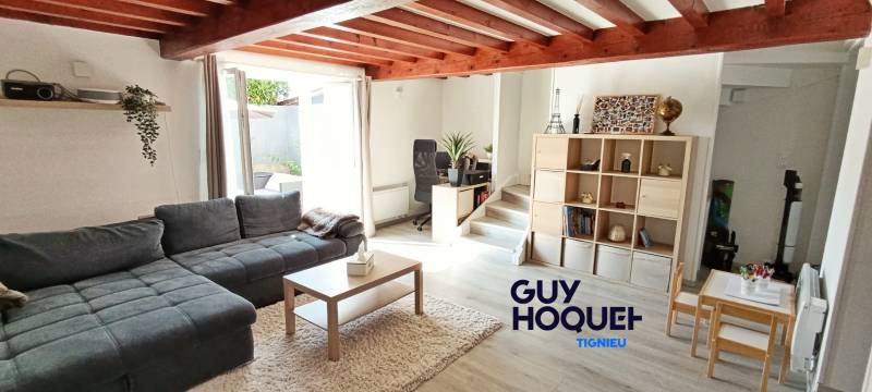 belle maison de ville à coté des commerces et école à Tignieu Jameyzieu